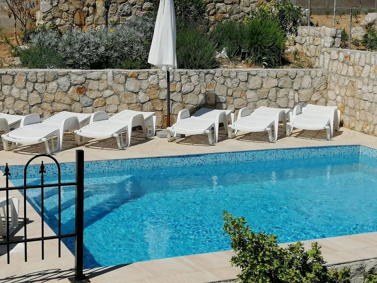 Family Apartments Grguric Pag Town